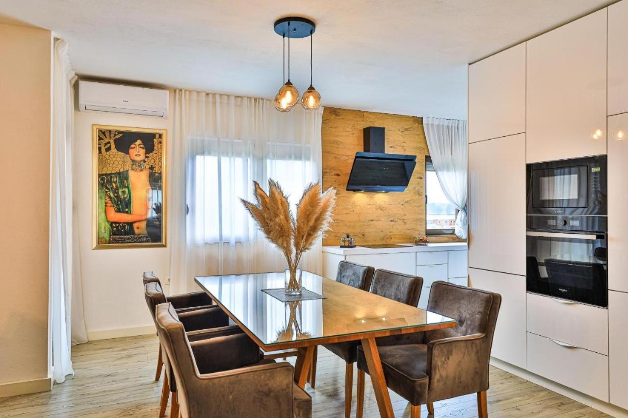 Ipm Apartments Kaštela エクステリア 写真
